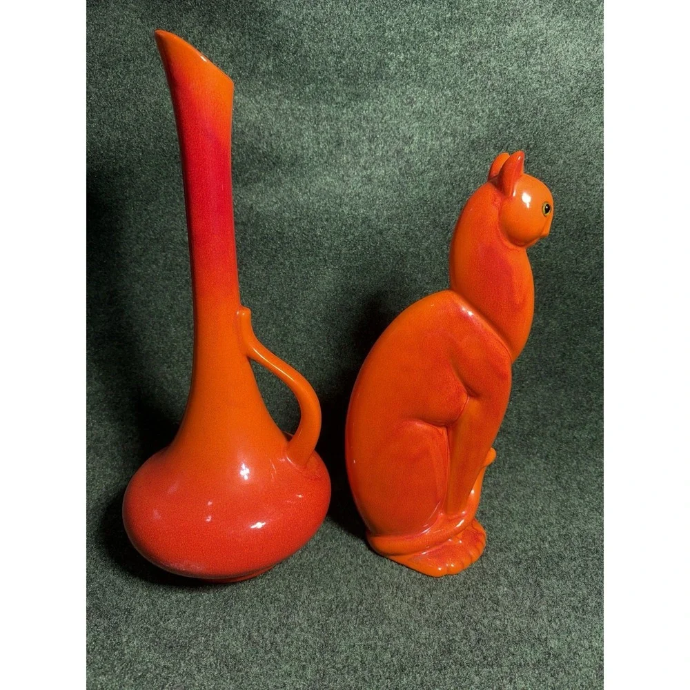 Royal‎ Haeger MCM Pottery Orange Winking Cat Statue + Vase Green Eye Figurine